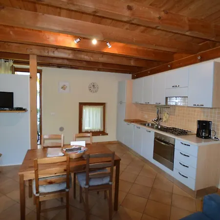 Holiday home Rustico Giulietta E Romeo Colico